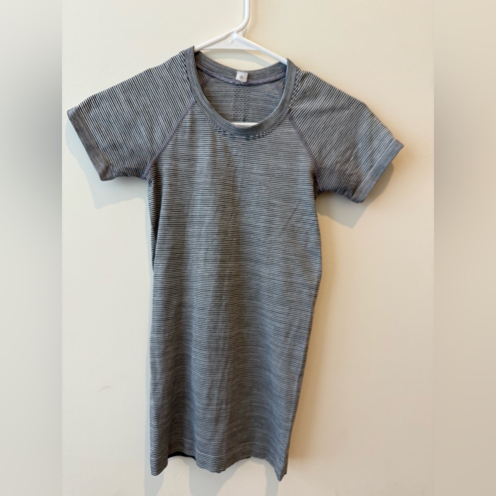 Lululemon Swiftly Tech Top